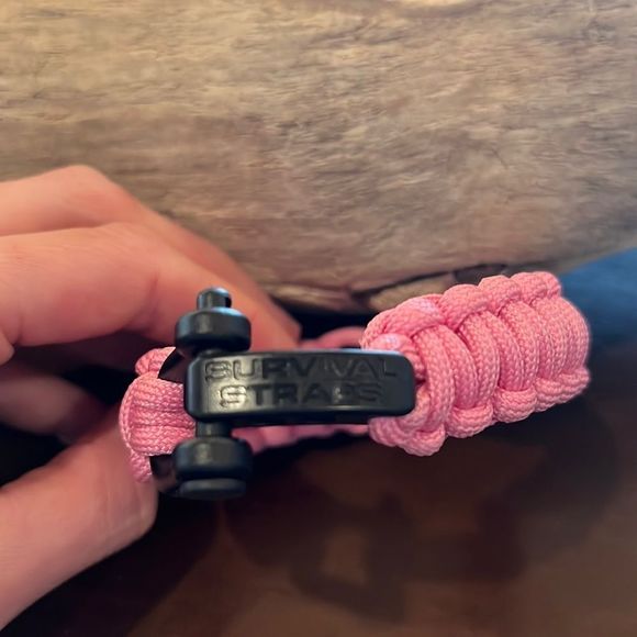 Pink Harley Davidson survival strap bracelet - Picture 6 of 9